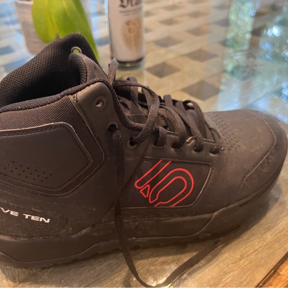 COPY - Adidas 510 Impact Pro Mid Skate SB Black Red FU7540 Mens 9 - Picture 2 of 3